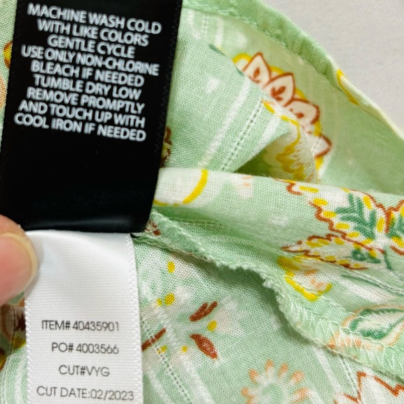 NWT Torrid Clip Dot  Cotton Viole Blouson Sl. Sq. Neck Smocked Top Size 1X 14-16 - Picture 13 of 13